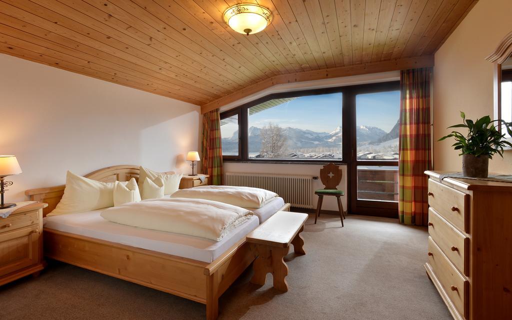 Gaestehaus Rottenspacher Кёссен Экстерьер фото