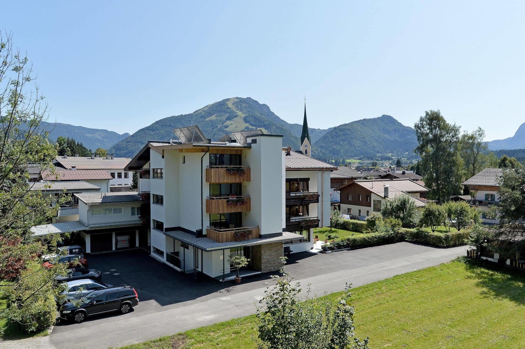 Gaestehaus Rottenspacher Кёссен Экстерьер фото
